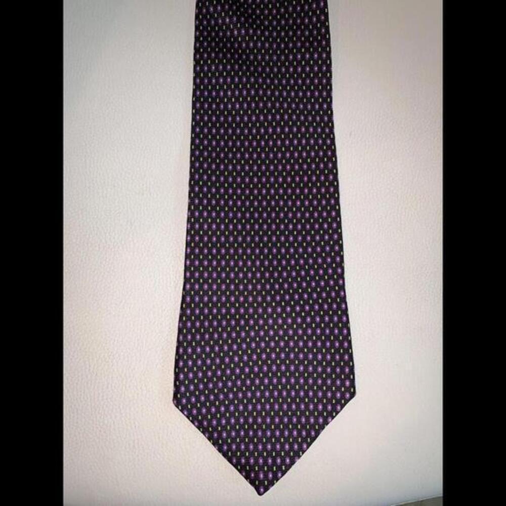 Tommy Hilfiger Neck Tie Purple Dotted 100% Silk Classic Made in Italy